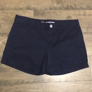 Gap navy shorts